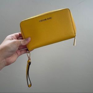 Michael Kors wallet